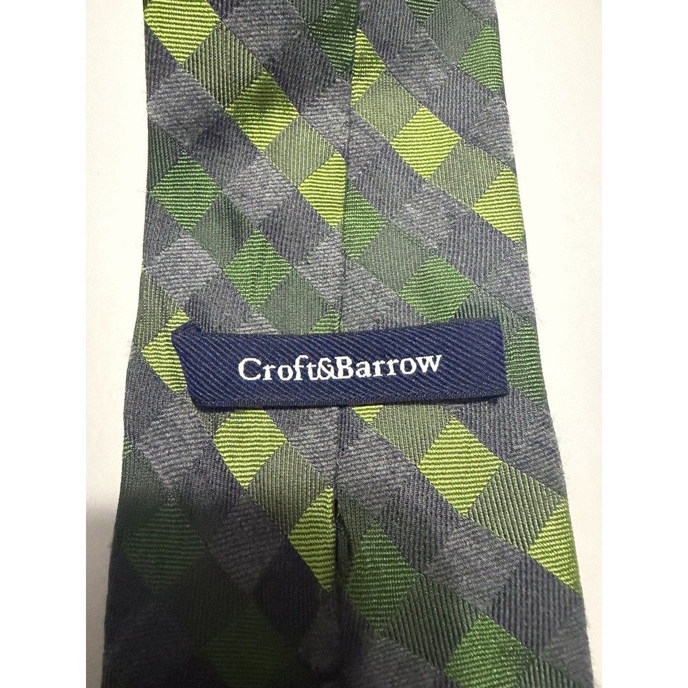 Croft & Barrow Mens Silk Blend Geometric Check Necktie Green Grey Hand Made - Picture 4 of 6